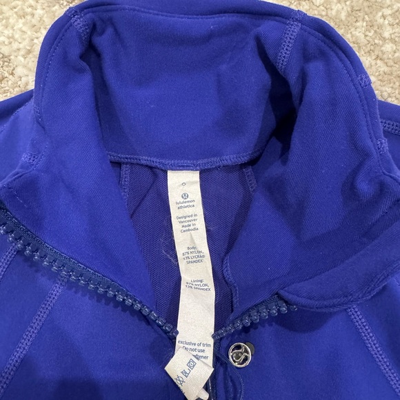 Lululemon Define Jacket - Picture 2 of 3